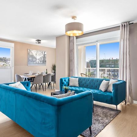 Luxury New Apartment City Center Estepona - Private Parking エクステリア 写真