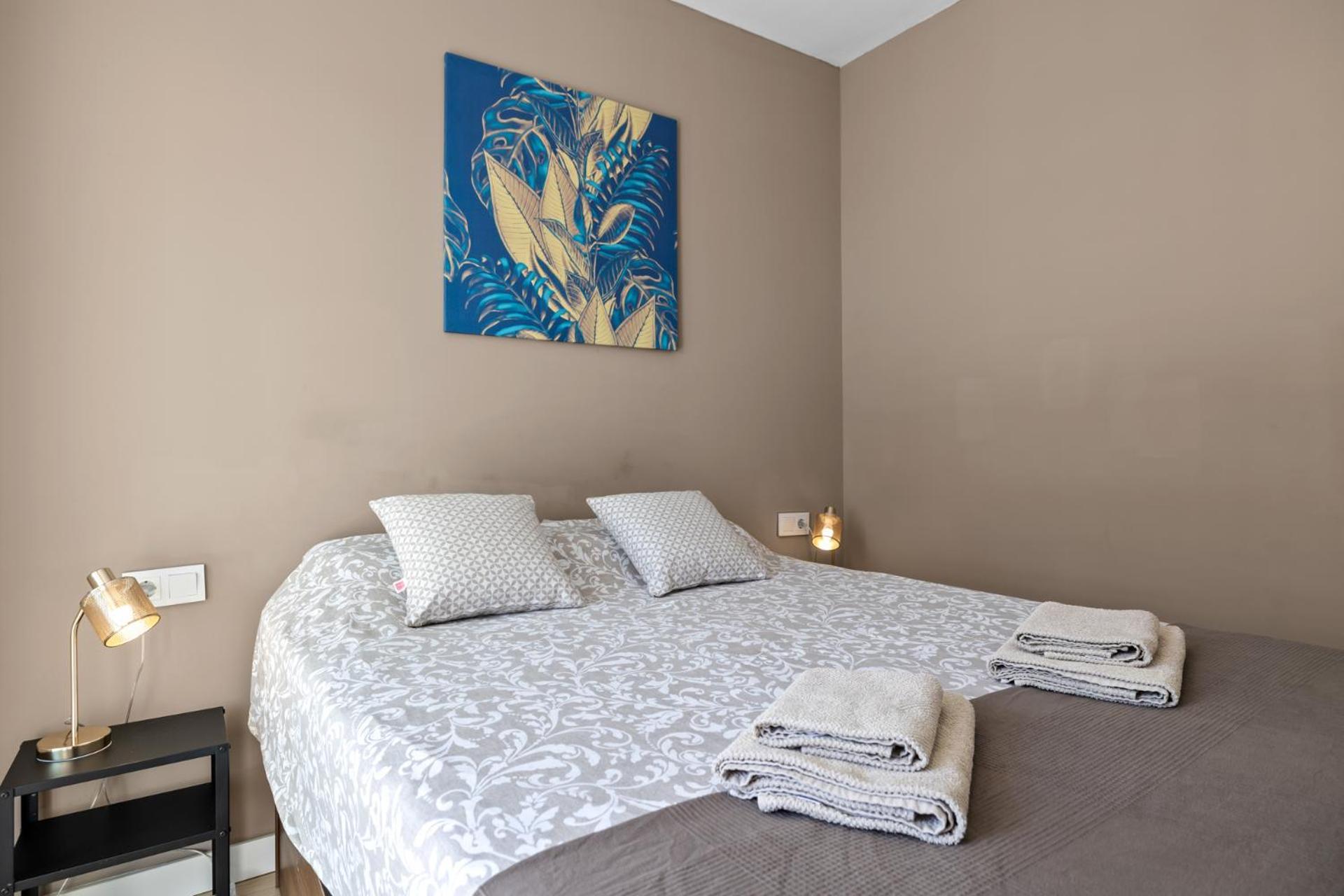 Luxury New Apartment City Center Estepona - Private Parking エクステリア 写真