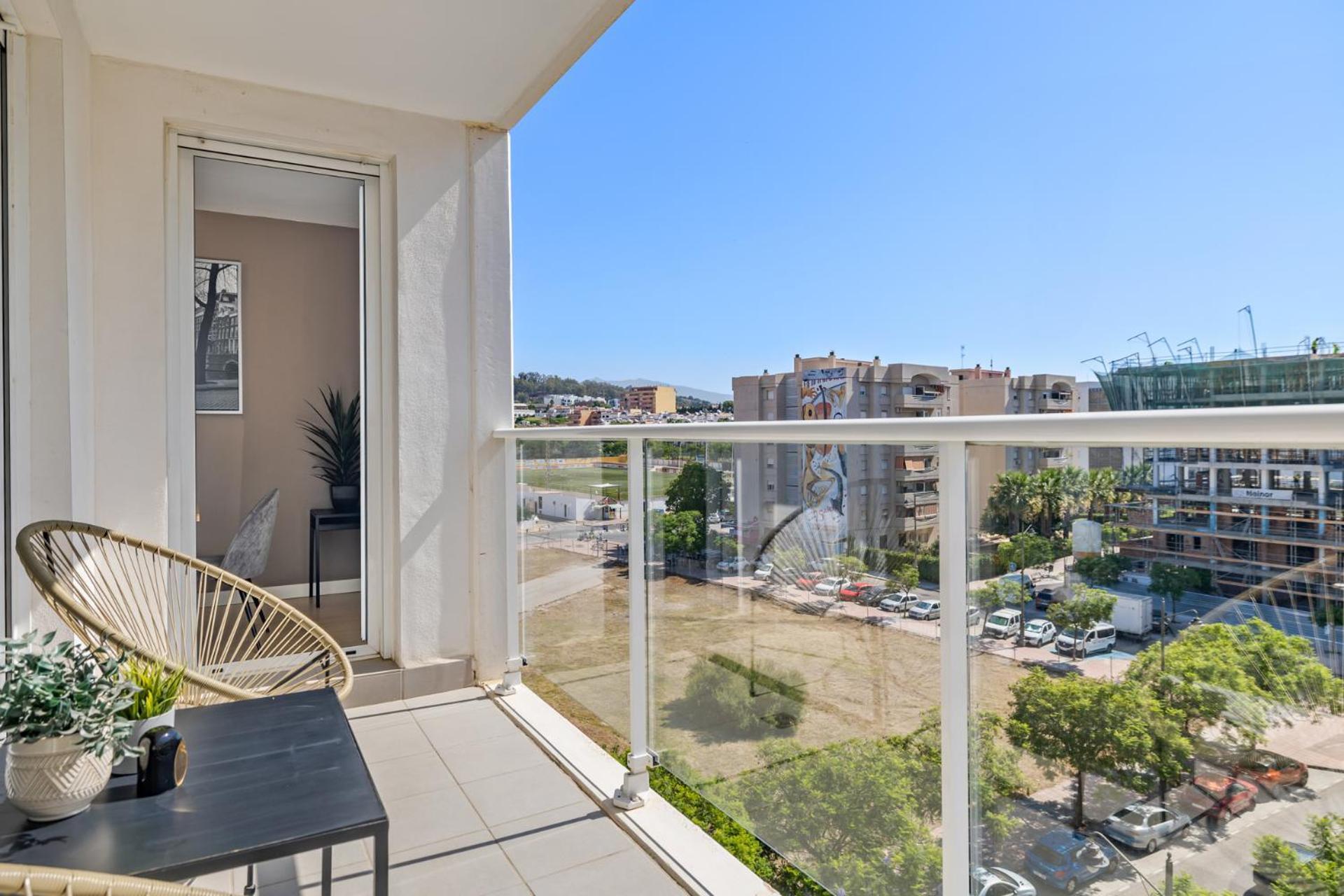 Luxury New Apartment City Center Estepona - Private Parking エクステリア 写真